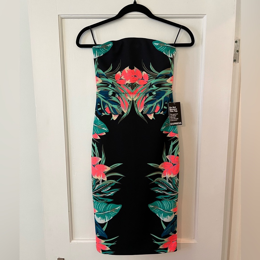 Express Women’s Vibrant Tropical Dress, Size 0